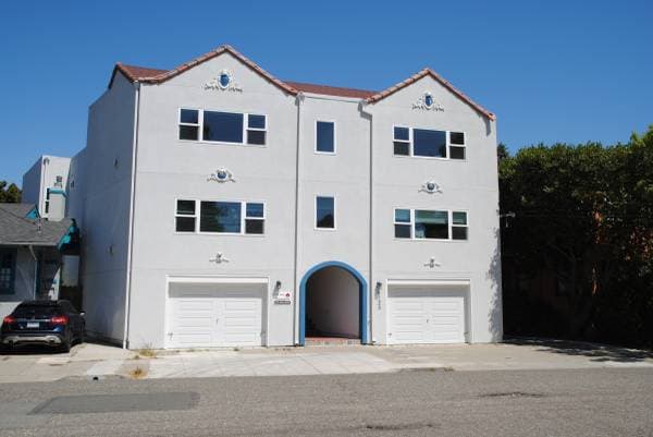 1BR/1BA Apartment on Opal St · Oakland photo 1