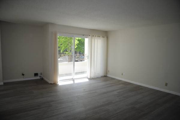 Apartments on Lee Street · Oakland photo 3