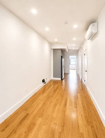 Apartments on W 49th St · New York photo 5