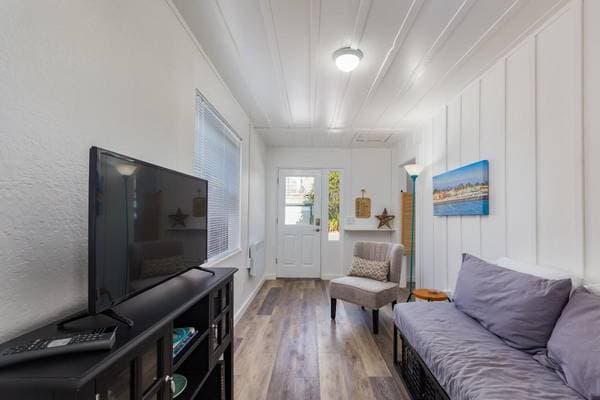 Apartments on Blackburn St · Santa Cruz photo 2