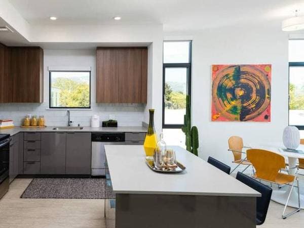 1BR/1BA Apartment on Fifth St. · Berkeley photo 4