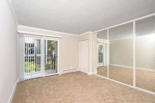 1BR/1BA Apartment on Rainbow Dr · Mountain View photo 4