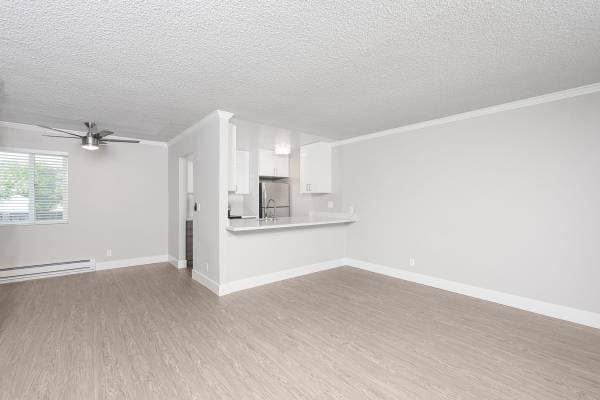 Apartments on Latham · Mountain View photo 2