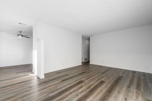2BR/1BA Apartment on Hollis Avenue · Campbell photo 2