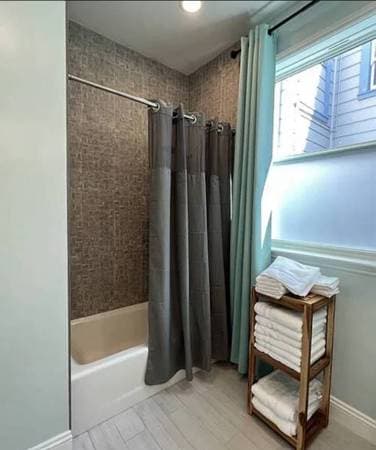 4BR/3BA Flat · San Francisco photo 3