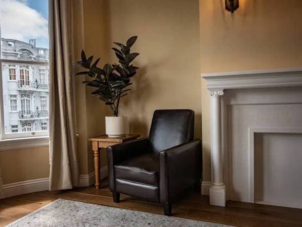 4BR/3BA Flat · San Francisco photo 4