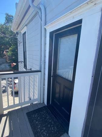 1BR/1BA Apartment on Main St · Penngrove photo 2