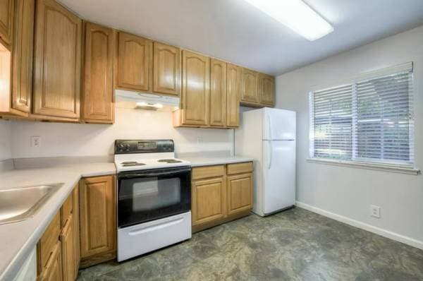 2BR/1BA Single Family House on Magliocco Dr · San Jose photo 1