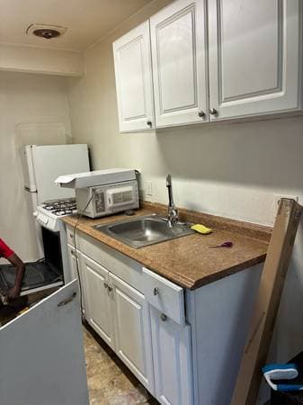 Apartments on Alcatraz Avenue · Oakland photo 2