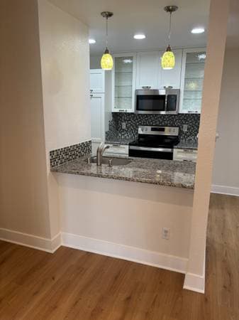 2BR/2BA Apartment on Wayside Plaza · Walnut Creek photo 2