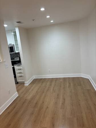 2BR/2BA Apartment on Wayside Plaza · Walnut Creek photo 4