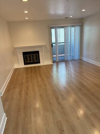 2BR/2BA Apartment on Wayside Plaza · Walnut Creek photo 5