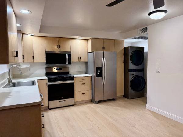 1BR/1BA Single Family House · Boyes Hot Springs photo 4