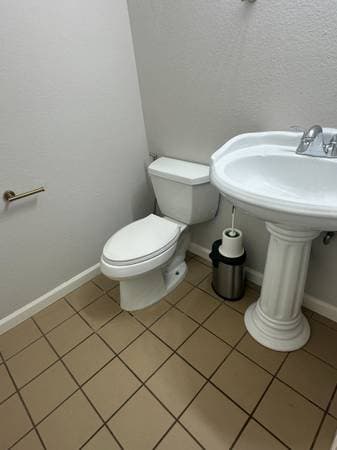2BR/3BA Townhouse · Fairfield photo 5