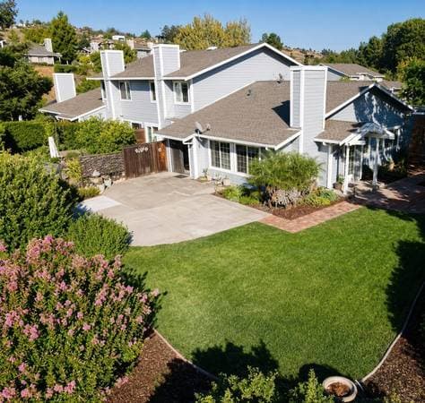 2BR/2BA Condo · Port Costa photo 1