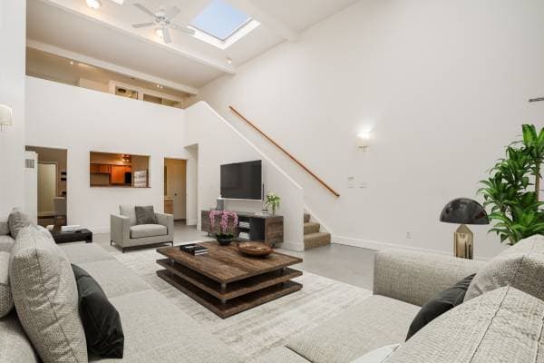 1BR/2BA Loft · Oakland photo 1