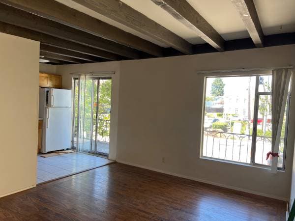 2BR/1BA Apartment on El Camino Real · San Mateo photo 3