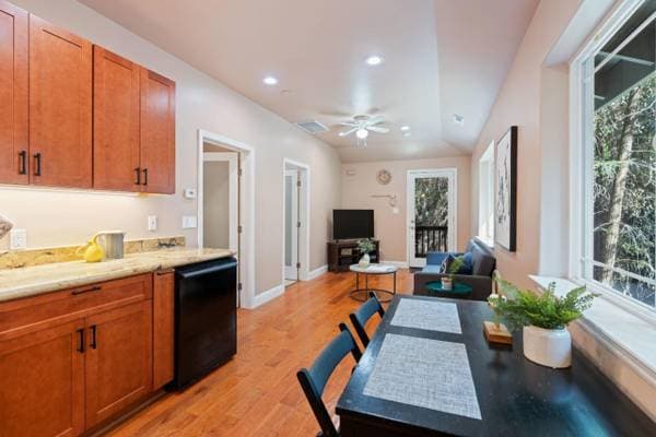 Houses on Dry Well Rd · Boulder Creek photo 5