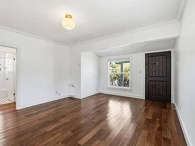 Beautiful Spacious 3-bedroom 2-bath Home In Berkeley! photo 3