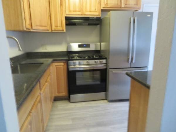 2BR/1BA Apartment · Santa Cruz photo 3