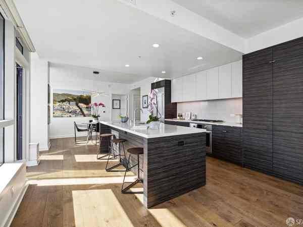 Rockwell Apartments photo 2