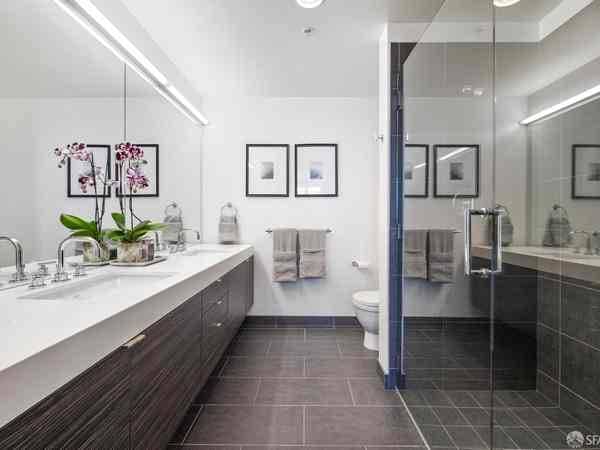 Rockwell Apartments photo 4