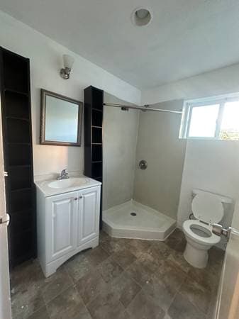 1BR/1BA In Law Adu · Oakland photo 5