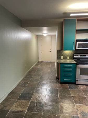 1BR/1BA Loft on Dennison Street · Oakland photo 3