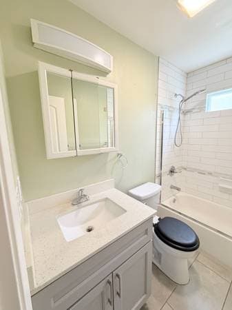 2BR/1BA Apartment on 9th Ave · Oakland photo 4