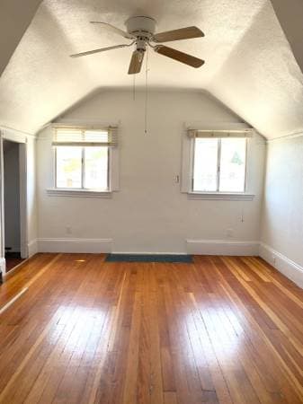 2BR/1BA Duplex on 54th Street · Oakland photo 4