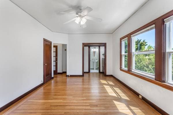 Apartments on Hanover Avenue · Oakland photo 4
