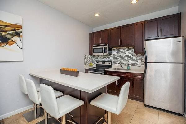 1BR/1BA Apartment on Stokes Street · San Jose photo 4