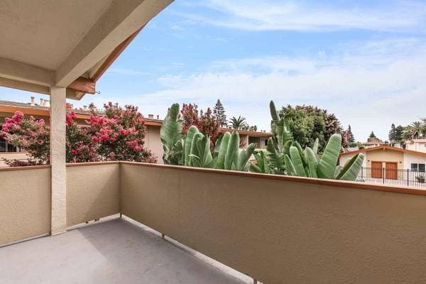 1BR/1BA Apartment on Central Avenue · Fremont photo 4