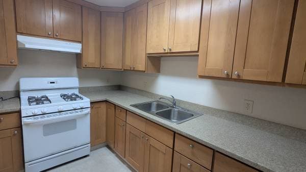 2BR/1BA Apartment · Hayward photo 4