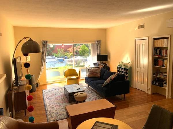 1BR/1BA Apartment · San Francisco photo 4