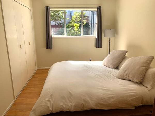 1BR/1BA Apartment · San Francisco photo 5