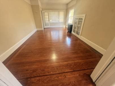 2BR/1BA Apartment · Oakland photo 3