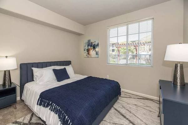 1BR/1BA Apartment on Valle Vista Ave · Vallejo photo 4