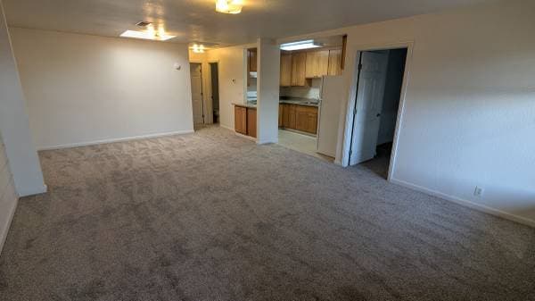 2BR/1BA Apartment · Hayward photo 1