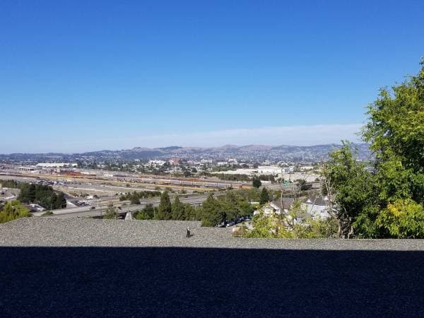 2BR/1BA Apartment on Golden Gate · Richmond photo 2