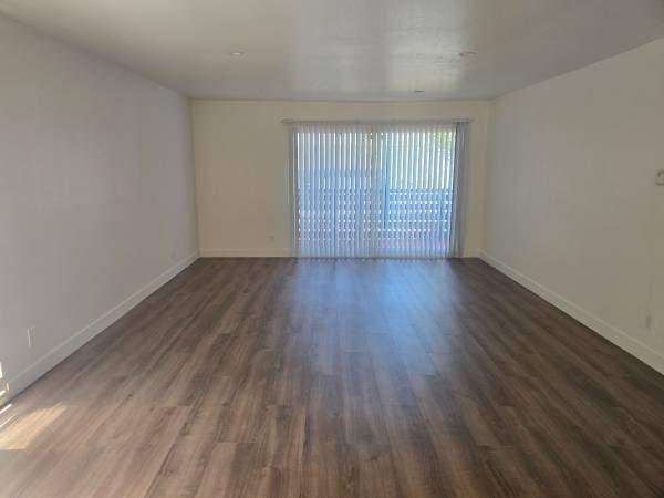 2BR/1BA Apartment on Golden Gate · Richmond photo 4