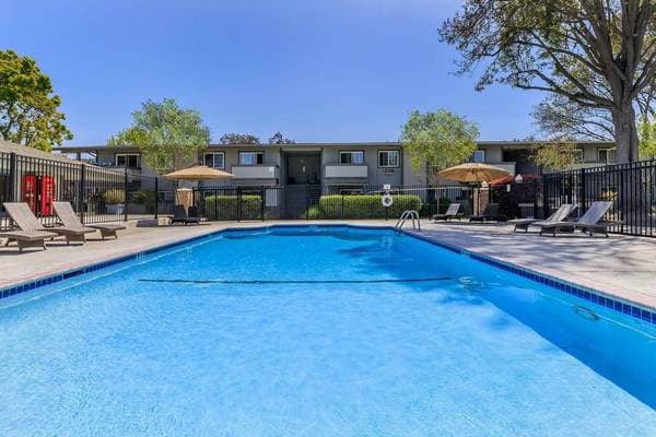 2BR/1BA Apartment on Stokes Street · San Jose photo 1