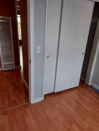 2BR/1BA Apartment · Redwood City photo 3
