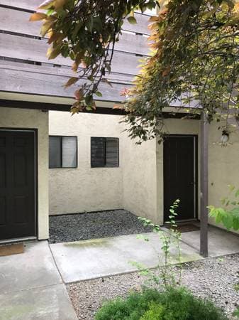 2BR/2BA Condo on Milton Terrace · Union City photo 3