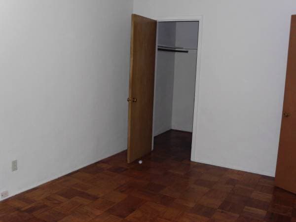 1BR/1BA Apartment on Vernon Street · Oakland photo 4