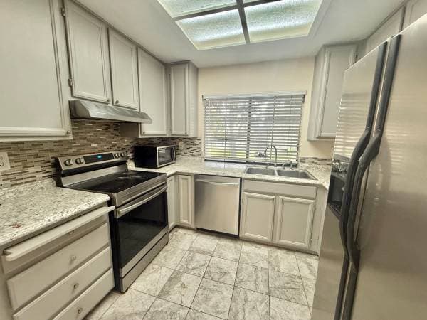 3BR/2BA Condo · San Jose photo 5