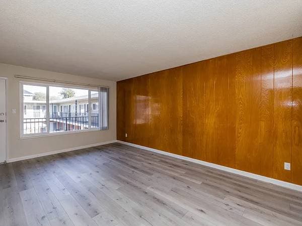 Apartments on Adams St · Oakland photo 4