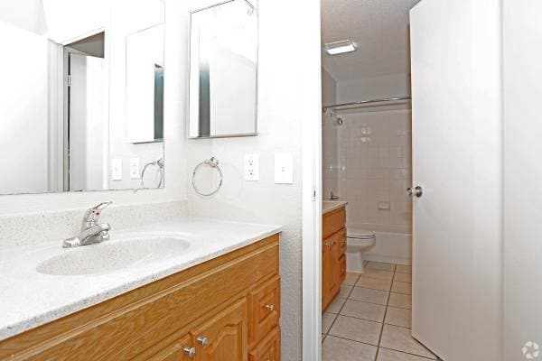 2BR/2BA Apartment on San Jose Drive · Antioch photo 5