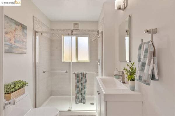 1735 Spruce Street, Berkeley, CA 94709 photo 1