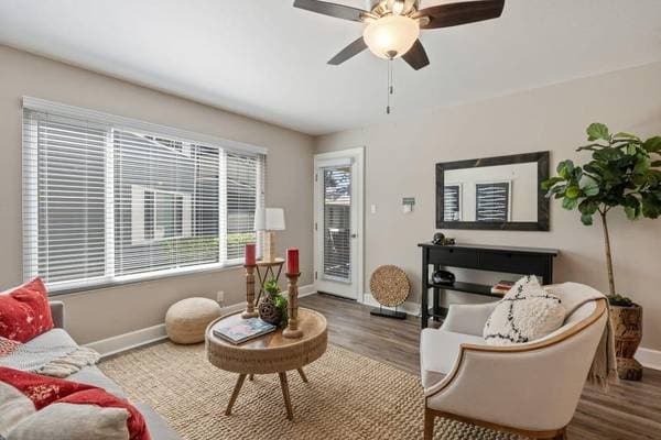 2BR/1BA Apartment on Fremont Blvd · Fremont photo 3